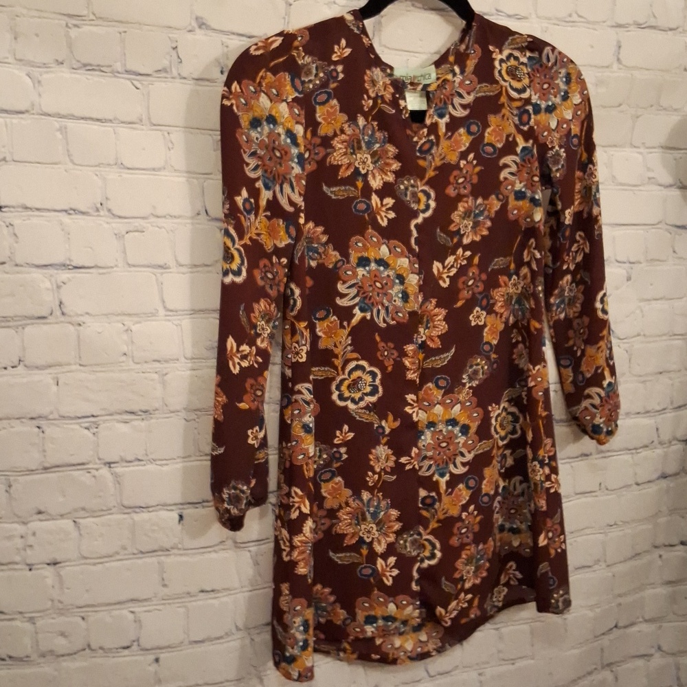 Mia Chica Tunic Size Small